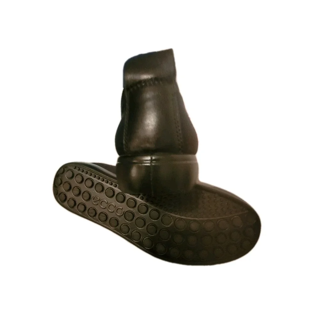 ECCO Women's Soft  Wedge Gore-tex Slip on Sneaker Women's‎ Size 7-7.5